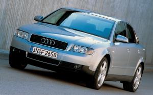 Audi A4 1.6 Sedan 2000 года